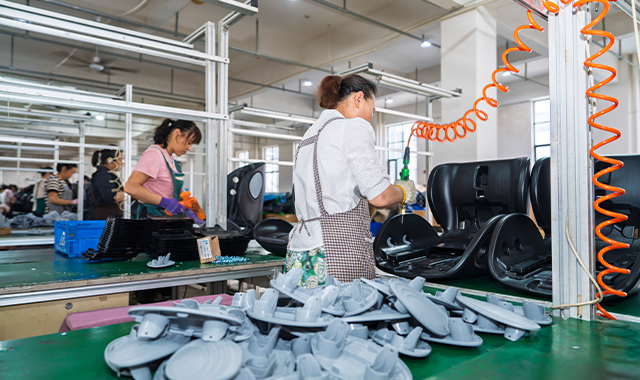 JIANGSU GELUKKIG BABYVEILIGHEIDSTOEL CO., LTD.